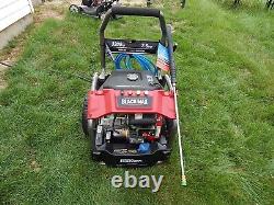 Black Max 3200 Psi Extended Run Gas Pressure Washer Powered By Honda