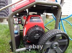 Black Max 3200 Psi Extended Run Gas Pressure Washer Powered By Honda