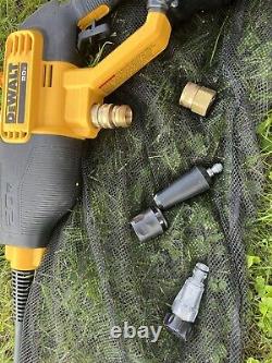 DEWALT 20V MAX 550 PSI Cold Water Pressure Washer (Tool only) (DCPW550B)