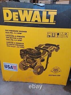 DEWALT 4400PSI PICK UP ONLY Cold Water Washer Powered Gas Pressure Washer