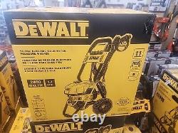 DEWALT DWPW2400 13 Amp 2400 PSI 1.1 GPM Axial Cam Cold-Water Pressure Washer New