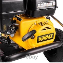 DEWALT Gas Pressure Washers Polyurethane Hose with 208cc Engine 3300 PSI 2.4 GPM