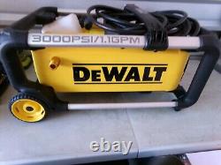 DeWALT DWPW3000 3000 PSI Electric Cold Water Pressure Washer 15 Amp Brushless3
