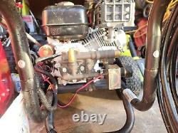 DeWalt 61110 3400 PSI 2.5 GPM Cold Water Gas Pressure Washer with Elec Start 208cc