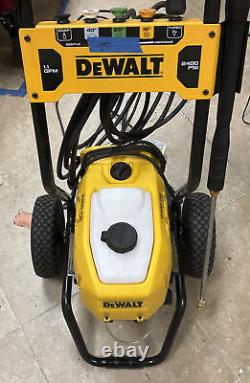 DeWalt DWPW2400 13 Amp 2400 PSI 1.1 GPM Cold-Water Pressure Washer