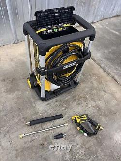 DeWalt DWPW3000 15 Amp 1.1 GPM 3000 PSI Cold Water Pressure Washer