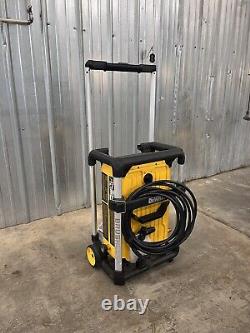 DeWalt DWPW3000 15 Amp 1.1 GPM 3000 PSI Cold Water Pressure Washer