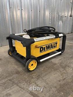 DeWalt DWPW3000 15 Amp 1.1 GPM 3000 PSI Cold Water Pressure Washer