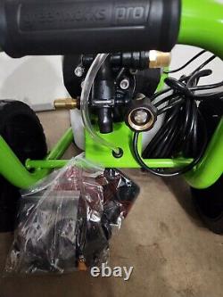 GreenWorks Pro GPW3000 3000PSI 2.0GPM Brushless Electric Pressure Washer