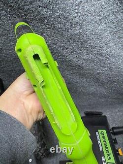 Greenworks Pro 2300 PSI 1.2-GPM Cold Water Electric Pressure Washer with 5 Spray