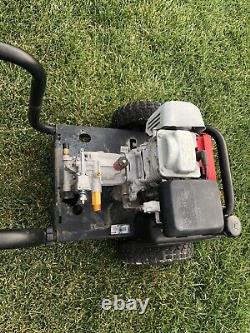 Pressure Washer, New 3000 psi 2.4 GPM pump? Gas Powered Honda Motor