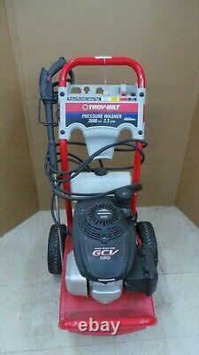 TROY-BILT PRESSURE WASHER 2600 psi 2.3 gpm With HONDA ENGINE GCV160