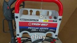 TROY-BILT PRESSURE WASHER 2600 psi 2.3 gpm With HONDA ENGINE GCV160