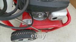 TROY-BILT PRESSURE WASHER 2600 psi 2.3 gpm With HONDA ENGINE GCV160