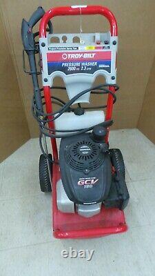 TROY-BILT PRESSURE WASHER 2600 psi 2.3 gpm With HONDA ENGINE GCV160