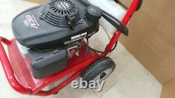 TROY-BILT PRESSURE WASHER 2600 psi 2.3 gpm With HONDA ENGINE GCV160